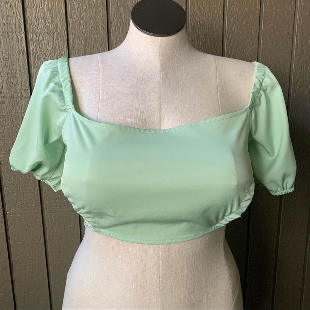 Shein Green Back Crisscross Crop Top Size Large